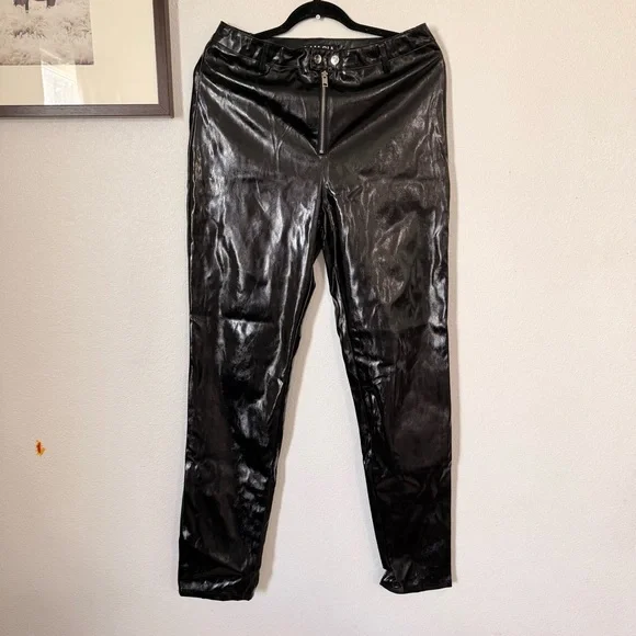 I.AM.GIA Nikole Black Faux Leather Pants Size: Large - Picture 3 of 16